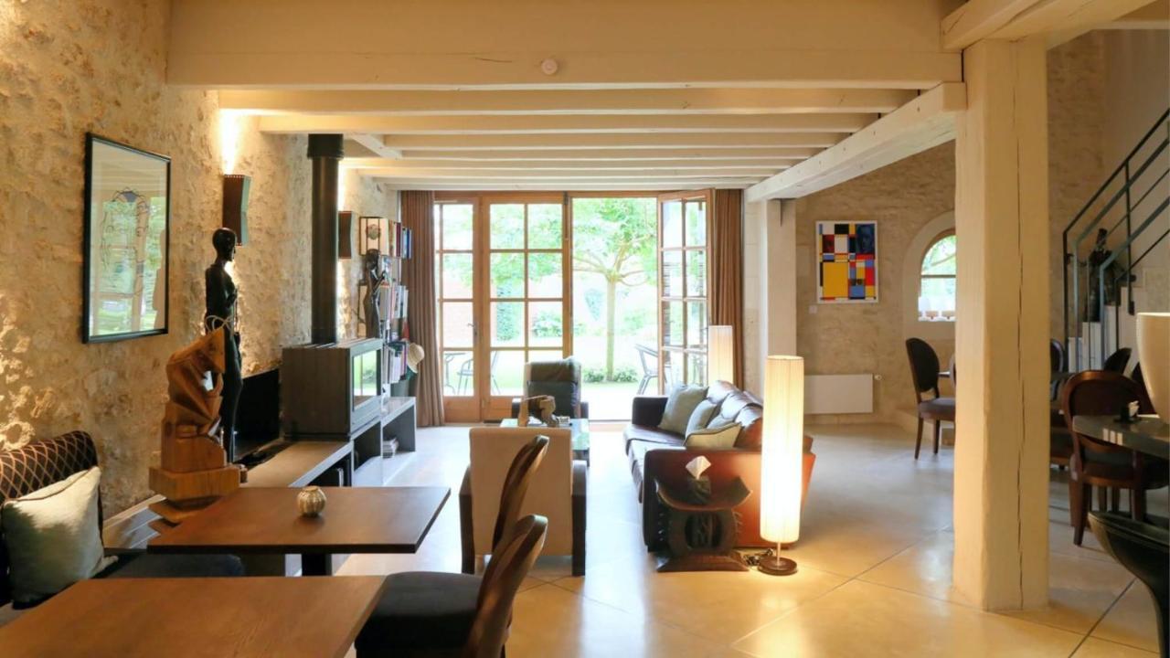 Bed and Breakfast Les Loges De Saint Eloi Pontlevoy Exterior foto