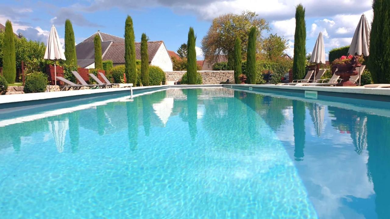 Bed and Breakfast Les Loges De Saint Eloi Pontlevoy Exterior foto