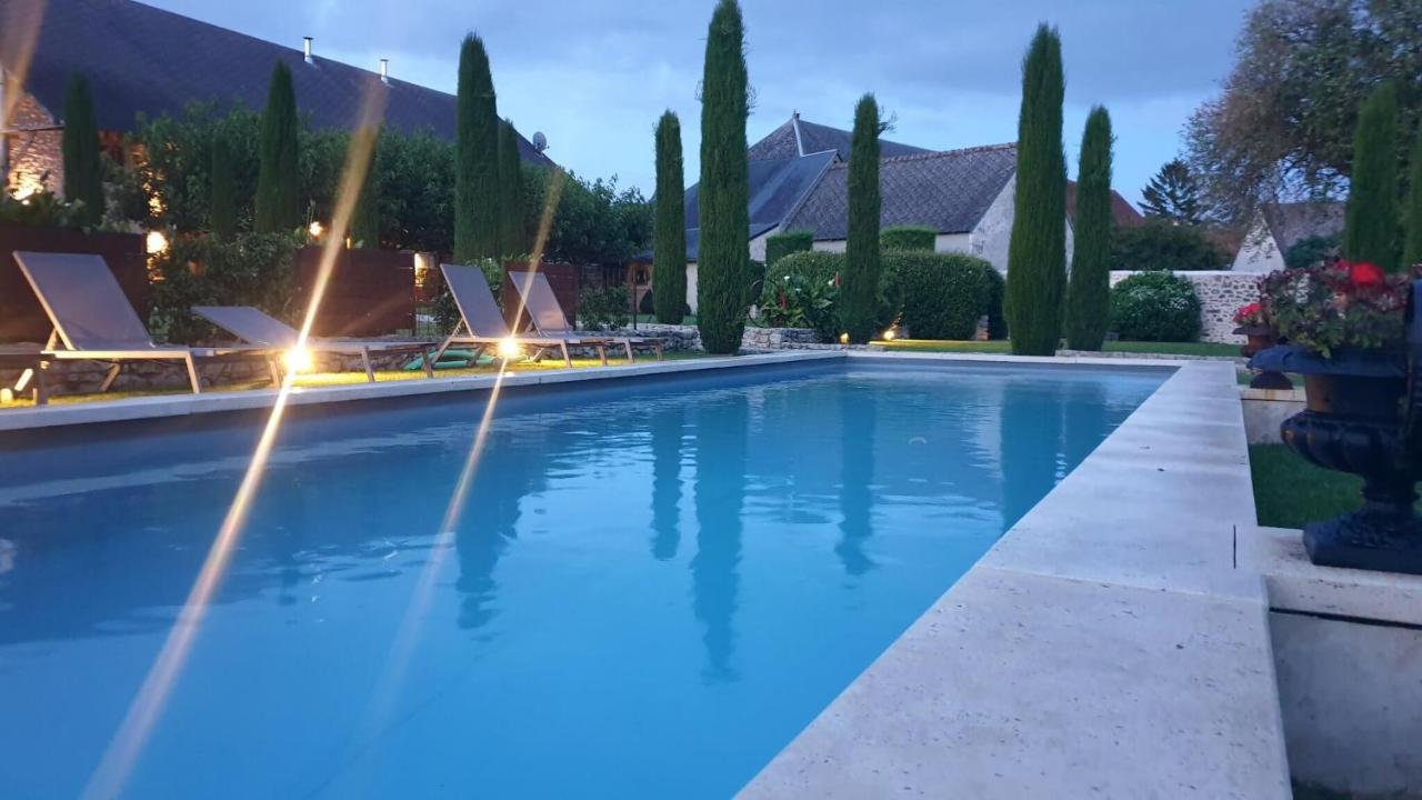 Bed and Breakfast Les Loges De Saint Eloi Pontlevoy Exterior foto
